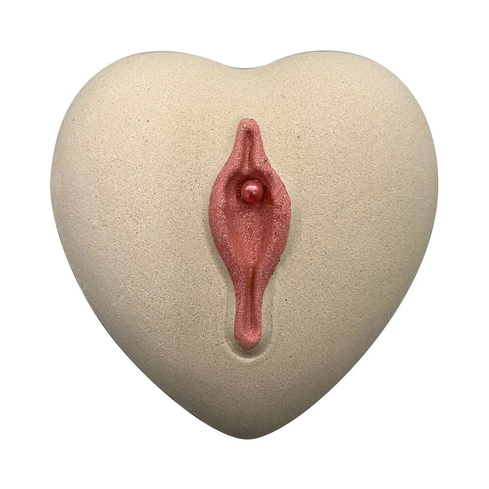 Love Your Pussy Bath Bomb 9-Piece Fishbowl - Image 2